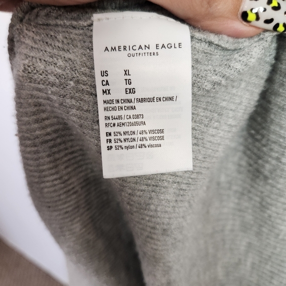 American Eagle Gray Sweater Dress V-Neck Long Sleeve Knit Tunic Size XL Cozy - Picture 6 of 6